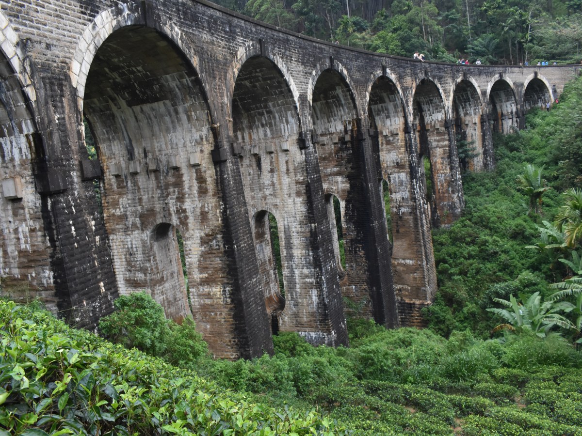 Sri Lanka: An&nbsp;Introduction