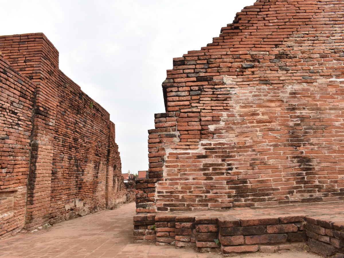 The Best Day Trip from Bangkok for under $1 USD&nbsp;(Seriously!)